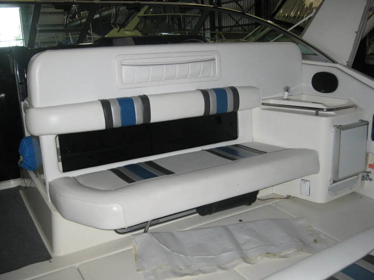 1990 Sea Ray 350 Sundancer 39.417 feet, Grand Island, New York #35