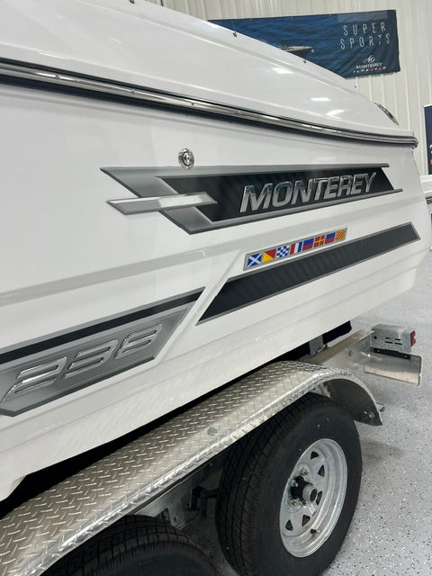 2023 Monterey 238SS Super clean and well maintained under 100 hours!