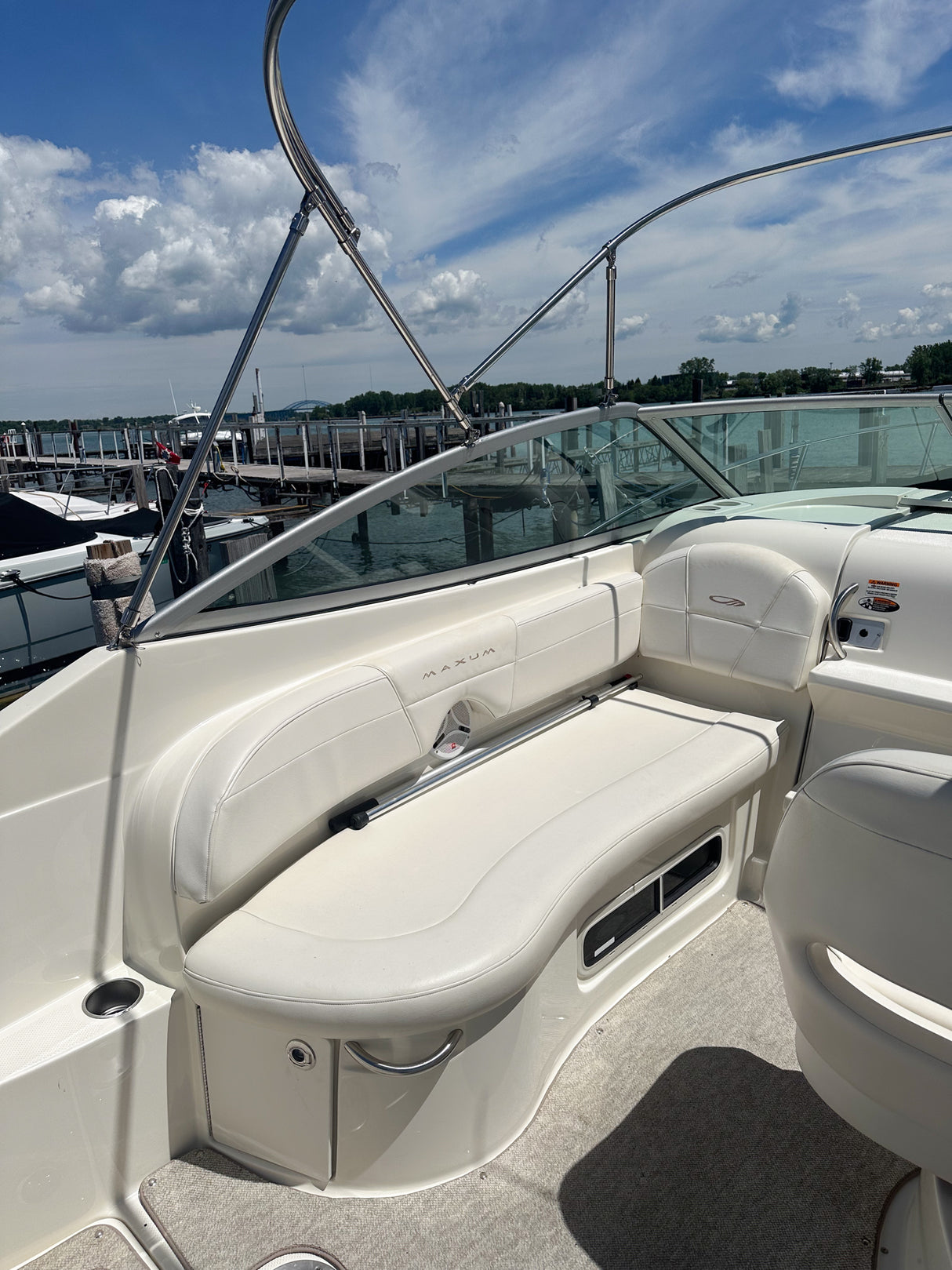 2008 MAXUM 2500SE: Amazing cruiser ready for the weekend!!