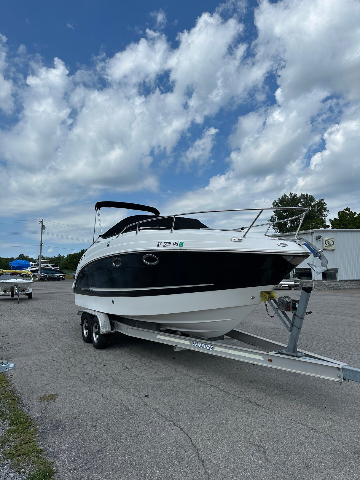 2010 Chaparral Signature 270