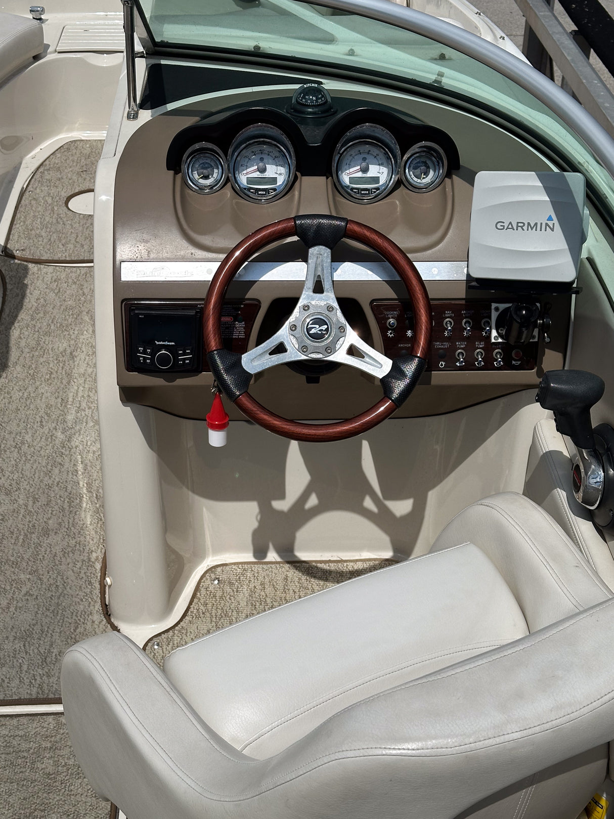 2010 Sea Ray 260 Sundeck