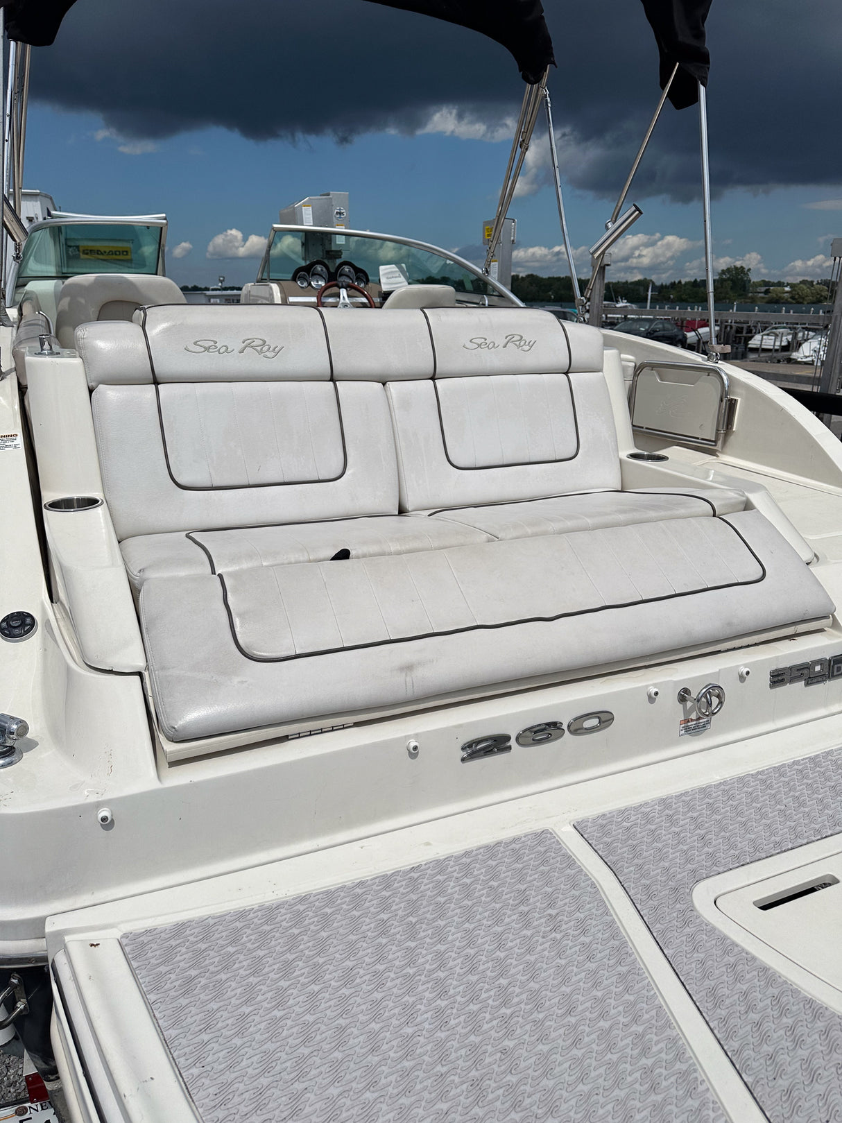 2010 Sea Ray 260 Sundeck