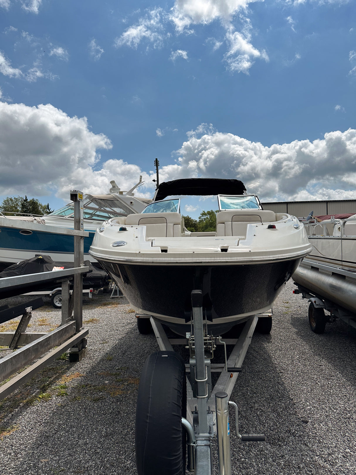 2010 Sea Ray 260 Sundeck