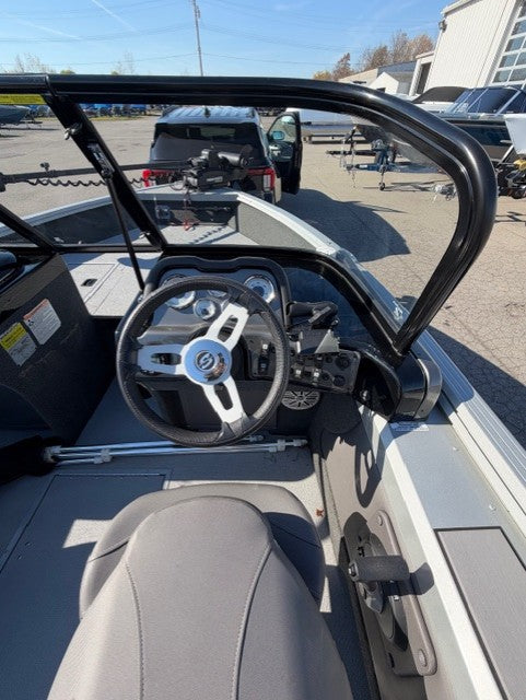 2021 Smoker Craft Ultima 172