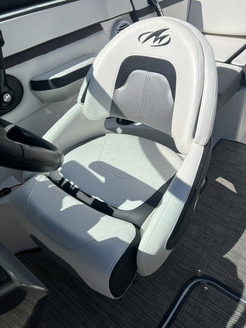 2019 Monterey M-22