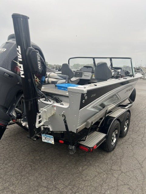 2020 Starcraft STX 2050