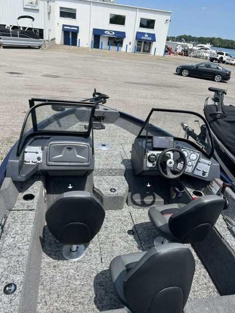 2025 Tracker Pro Guide V-175