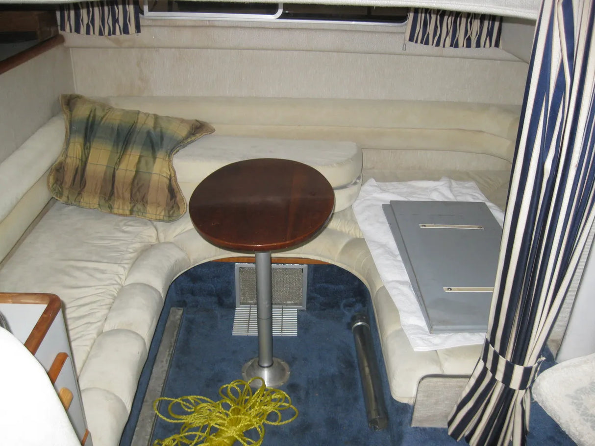 1990 Sea Ray 350 Sundancer 39.417 feet, Grand Island, New York #26