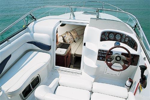 2003 Crownline 242 CR
