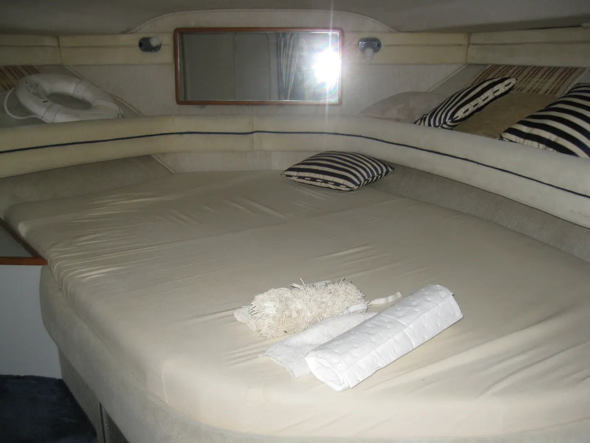 1990 Sea Ray 350 Sundancer 39.417 feet, Grand Island, New York #27