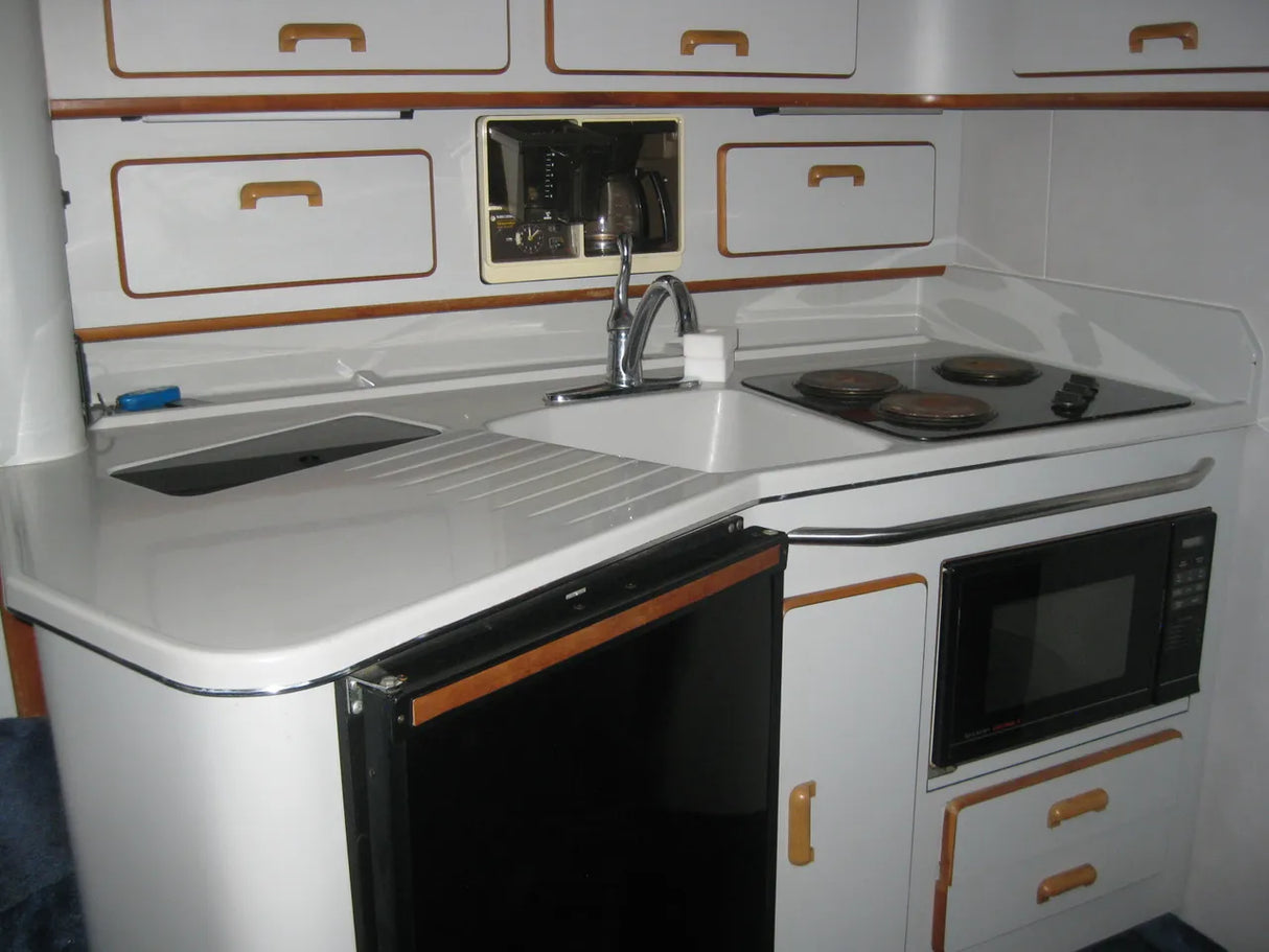 1990 Sea Ray 350 Sundancer 39.417 feet, Grand Island, New York #43