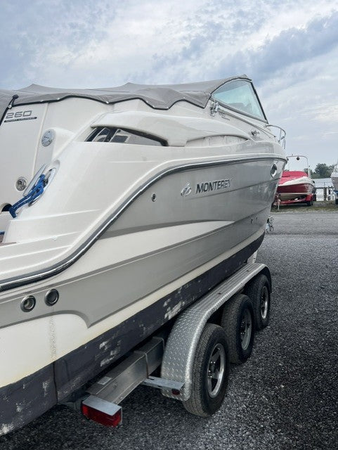 2010 Monterey 260 SCR
