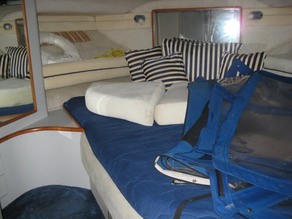 1990 Sea Ray 350 Sundancer 39.417 feet, Grand Island, New York #49