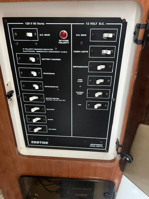 2004 Ebbtide Mystique 2500