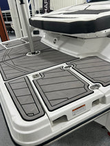 2023 Monterey 238SS Super clean and well maintained under 100 hours!