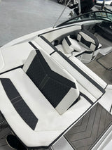 2023 Monterey 238SS Super clean and well maintained under 100 hours!