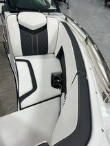 2023 Monterey 238SS Super clean and well maintained under 100 hours!