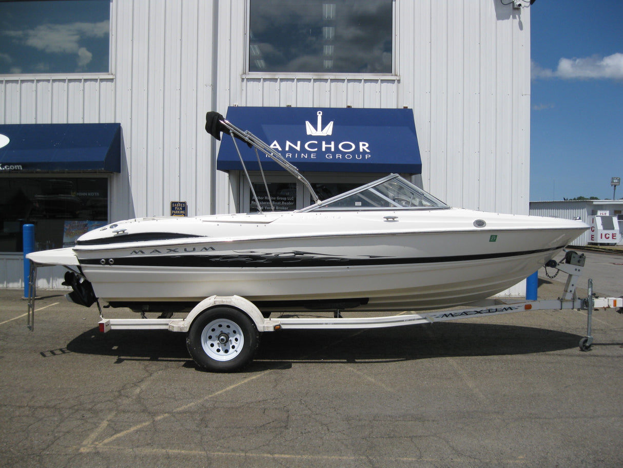 2005 Maxum 1900 SR3