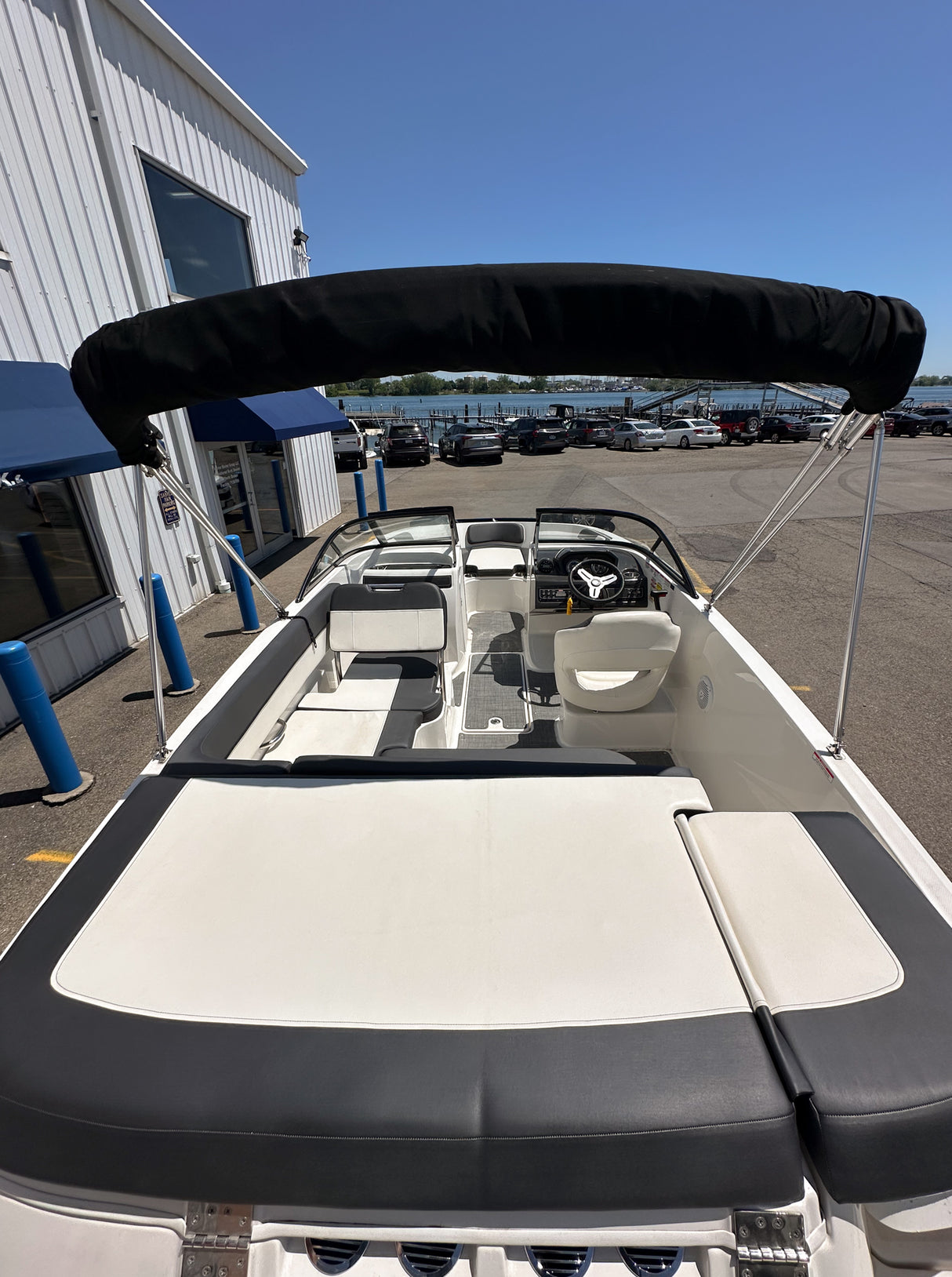 2020 Bayliner VR5