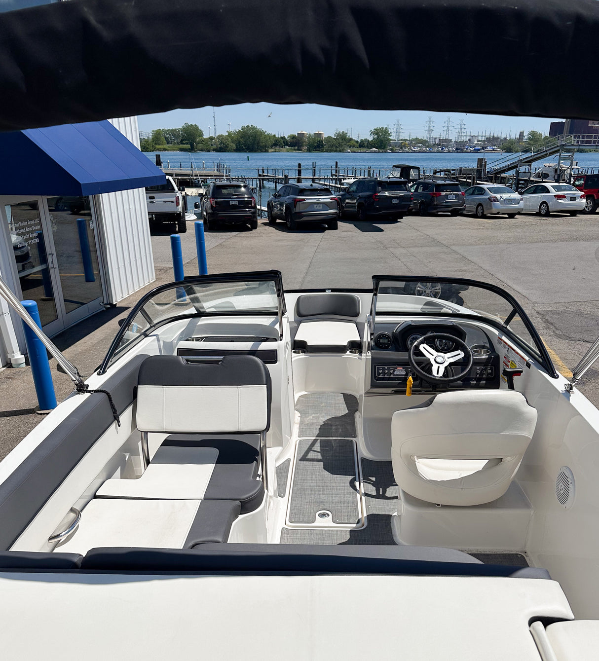 2020 Bayliner VR5