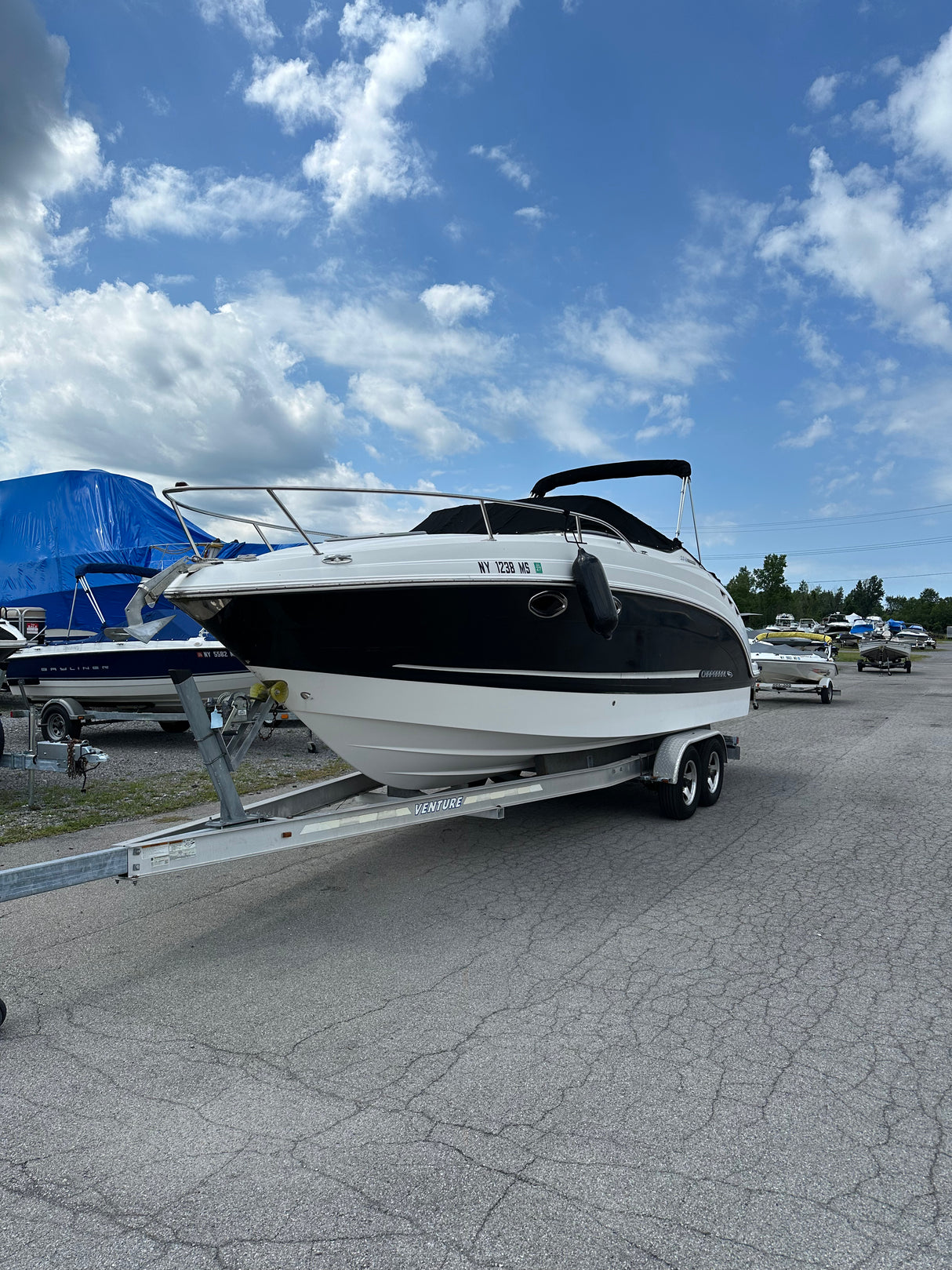 2010 Chaparral Signature 270