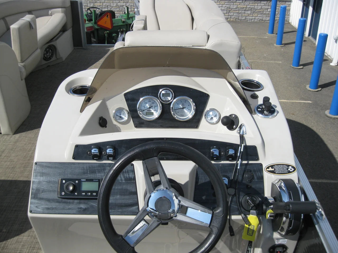 2019 Harris 250 Cruiser SL Tri-Toon 25.0 feet, Grand Island, New York #7