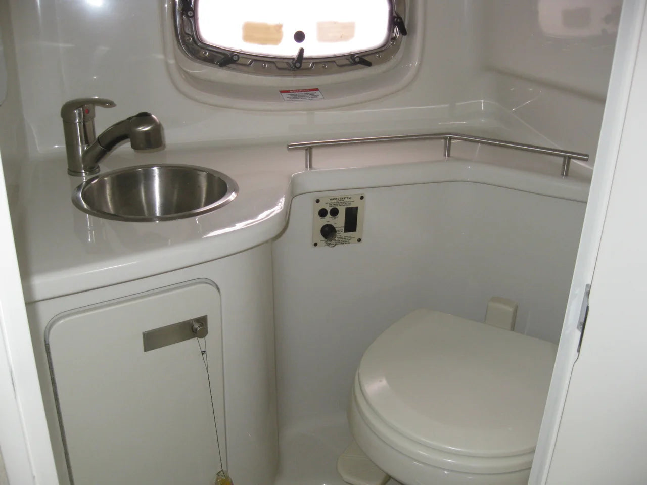 2009 Sea Ray 270 Sundancer 28.667 feet, Grand Island, New York #31