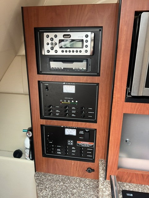 2010 Monterey 260 SCR