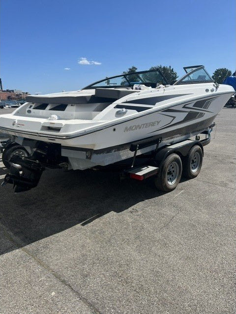 2019 Monterey M-22