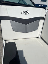 2019 Monterey M-22