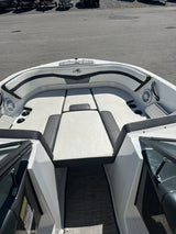 2019 Monterey M-22