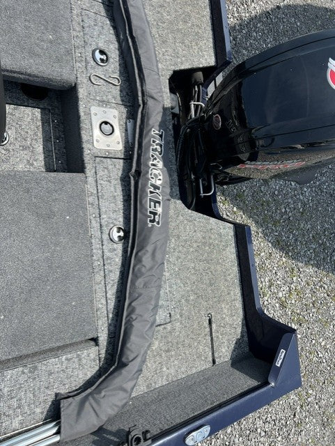 2025 Tracker Pro Guide  V-175